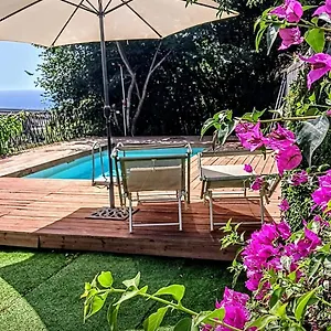 flat-with-panoramic-terrace-and-private-pool-mt5x3.sicilyhotelsitaly.net/
